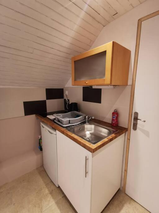 Le Rez De Jardin Appartement Honfleur Buitenkant foto